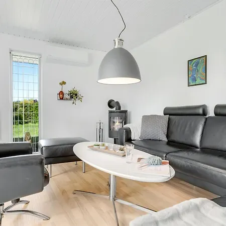 Maleen - 150m To The Fjord By Interhome Nakskov